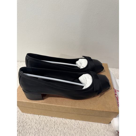 CHRISTIAN LOUBOUTIN
Mamaflirt 30 bow-detail leather pumps 40.5 - Picture 6 of 6